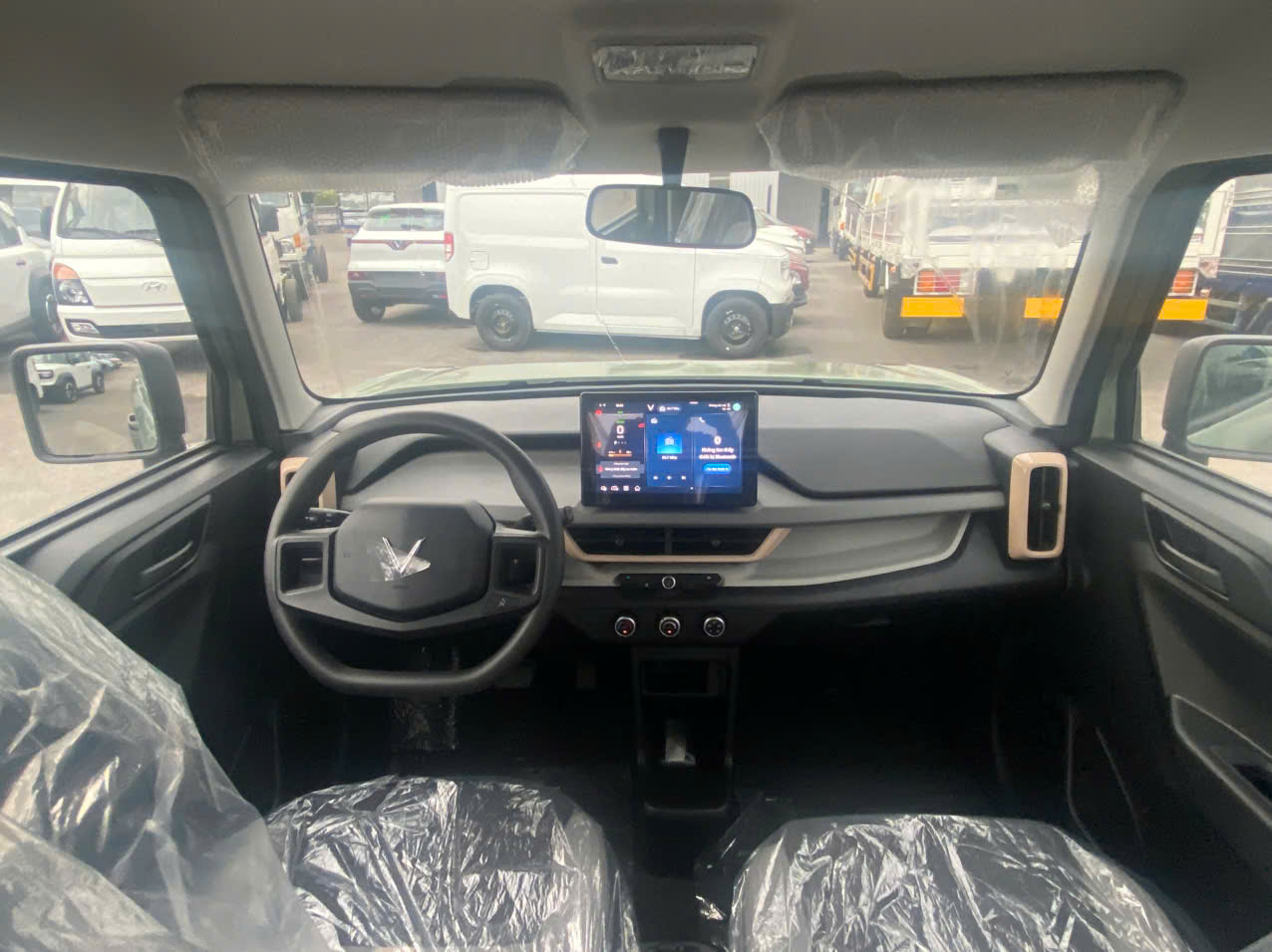 Khoang Lái VF 3 Plus