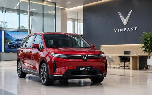 MPV 7 gia đình
