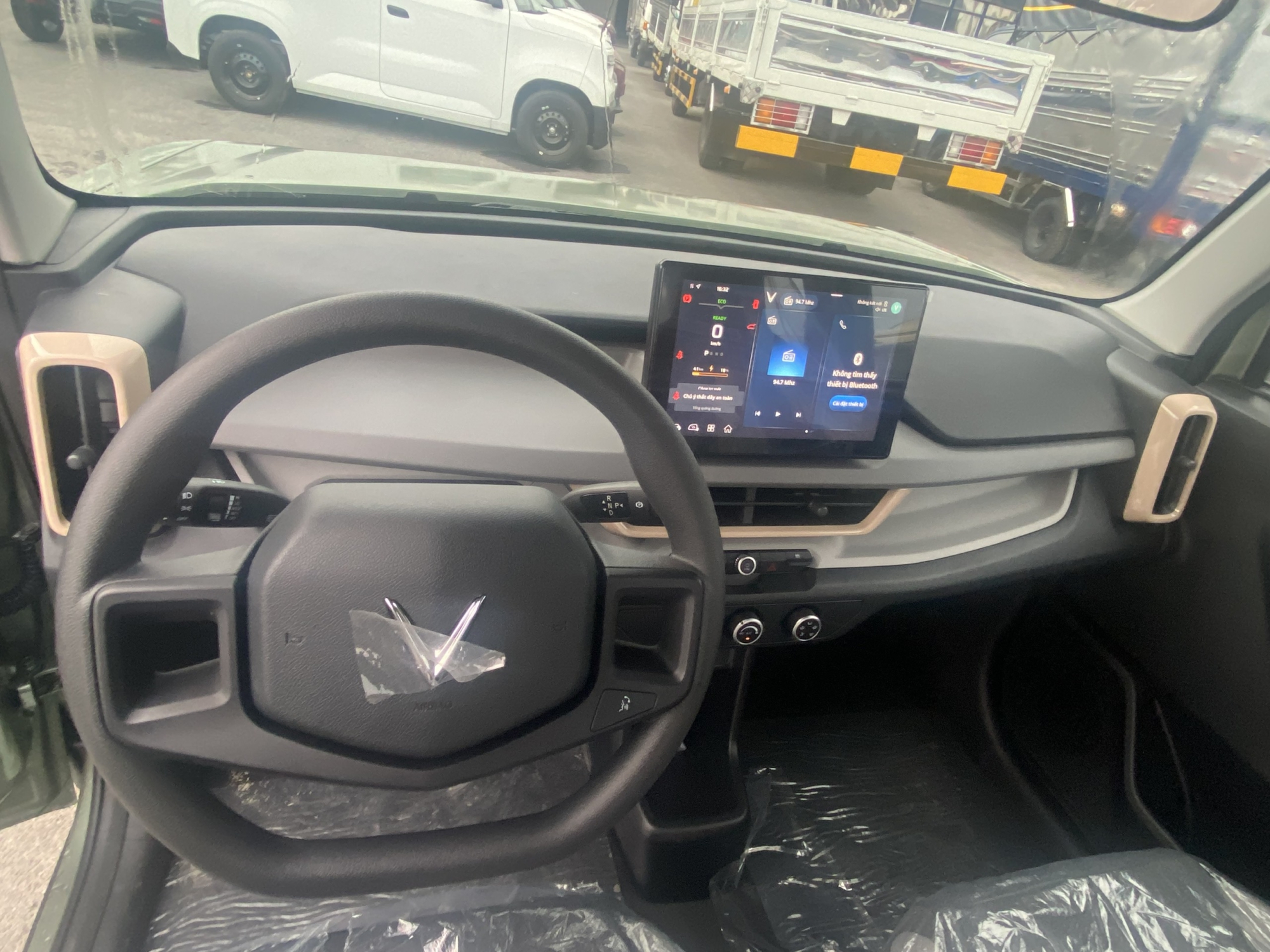 Vô Lăng VF3 PLUS