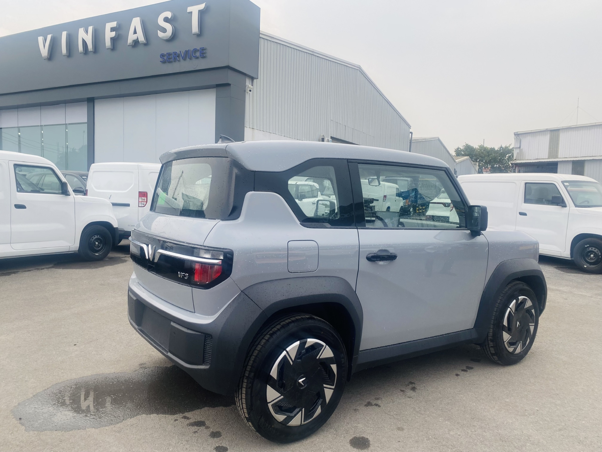 VF3 Plus trả góp