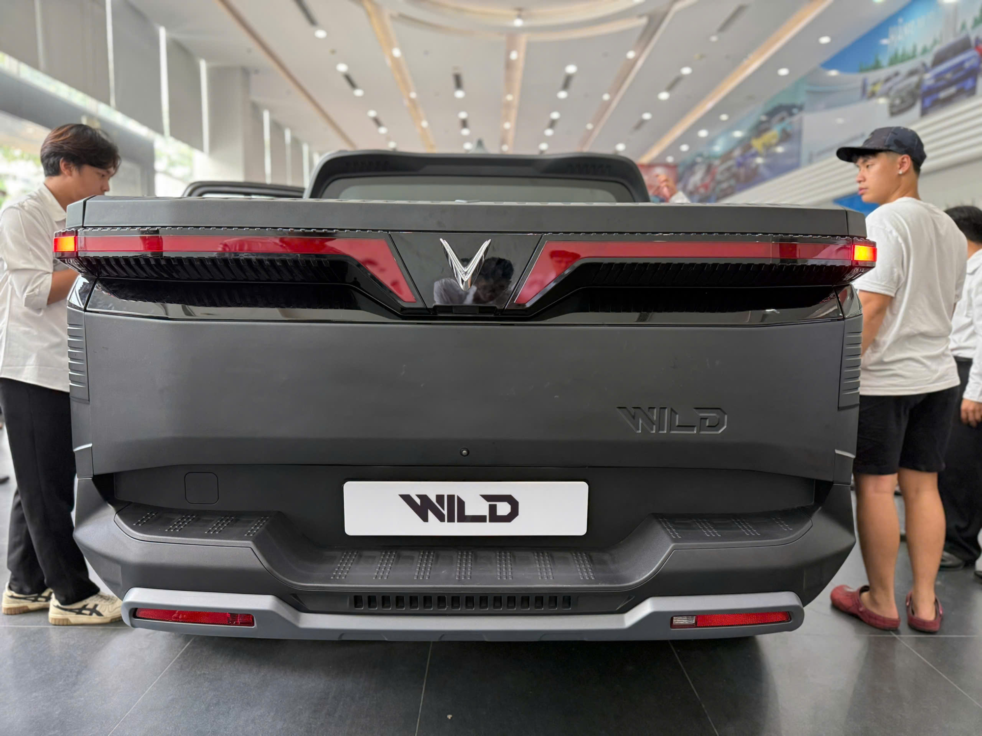 ngoại thất VF Wild