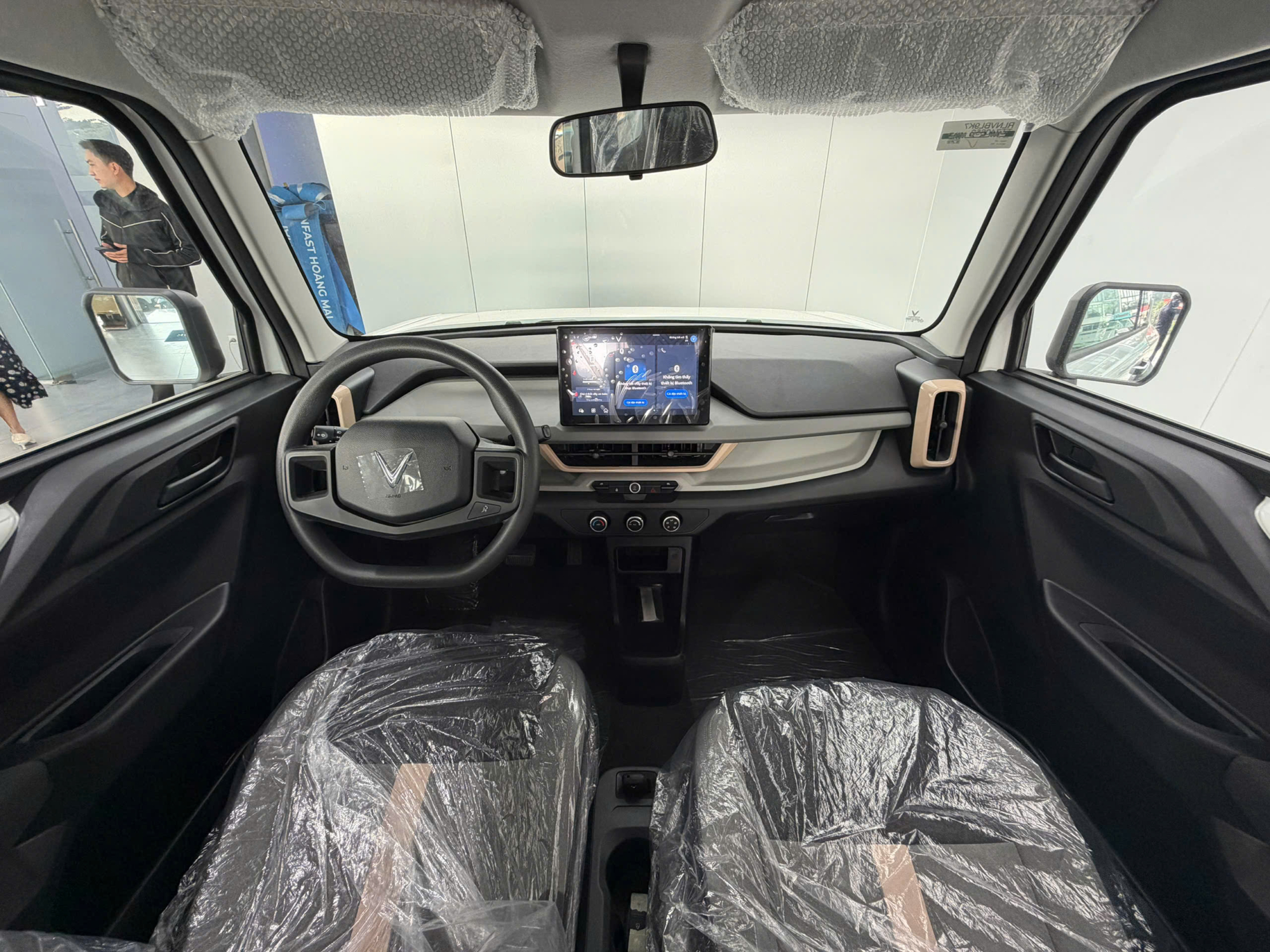 Khoang lái VF3 Eco