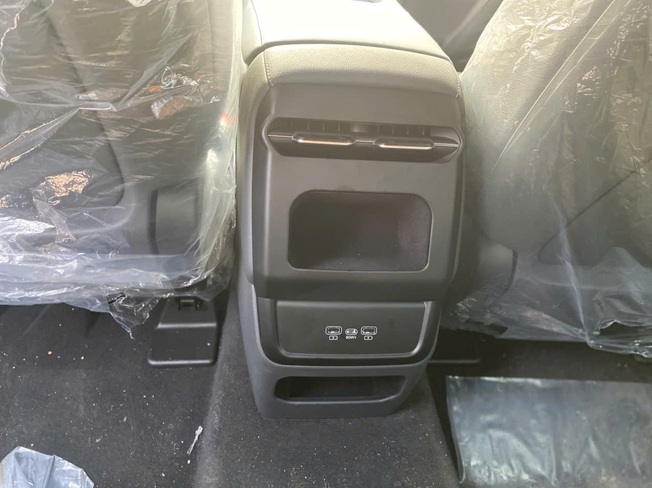 Nội thất VF9 màu đen